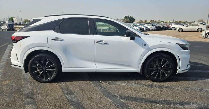 LEXUS RX 500 HYBRID 2023