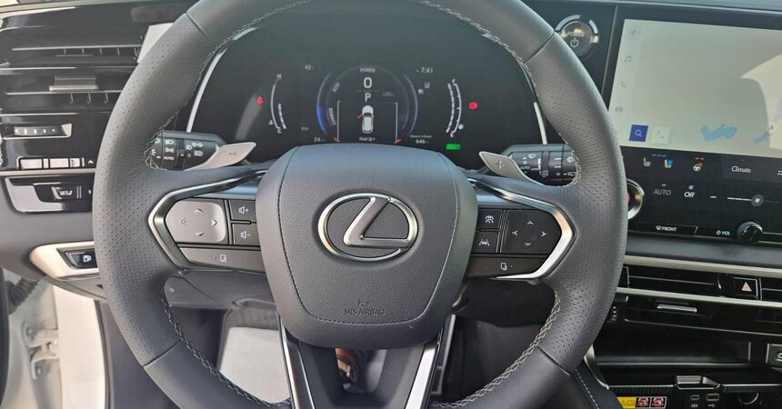LEXUS RX 500 HYBRID 2023