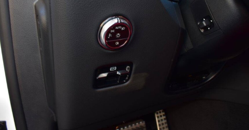 MERCEDES-BENZ SUV GLC200 AMG 2.0L 4-MATIC AWD,2024 MODEL