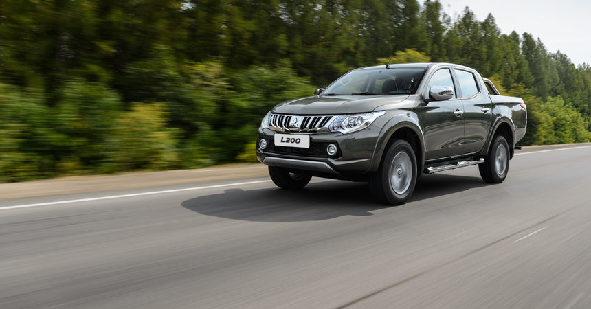 MITSUBISHI L200