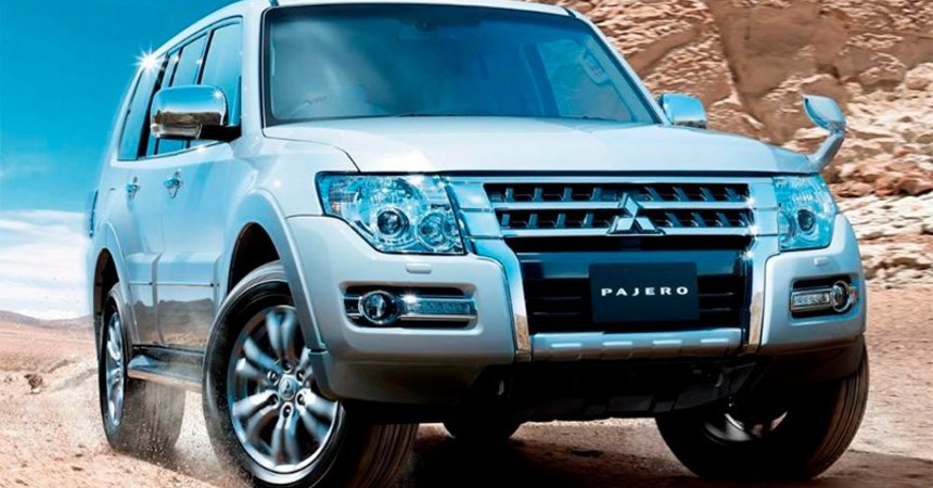 MITSUBISHI PAJERO