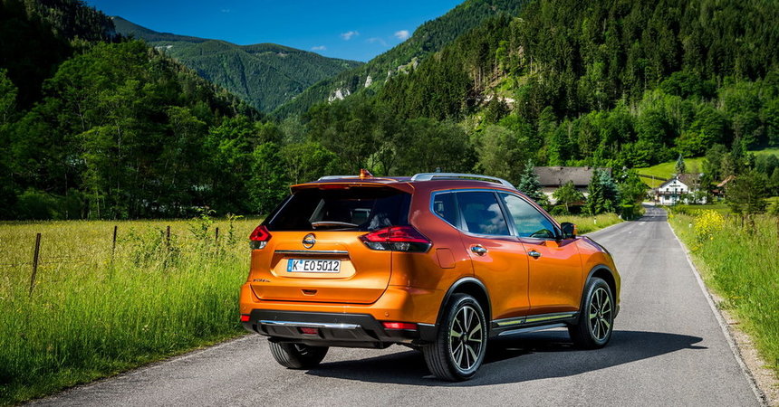 NISSAN X-TRAIL