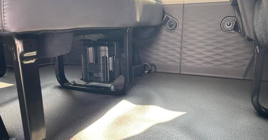 TOYOTA HIACE 3.5 PETROL FULL OPTIONS MANUAL 2024 MODEL