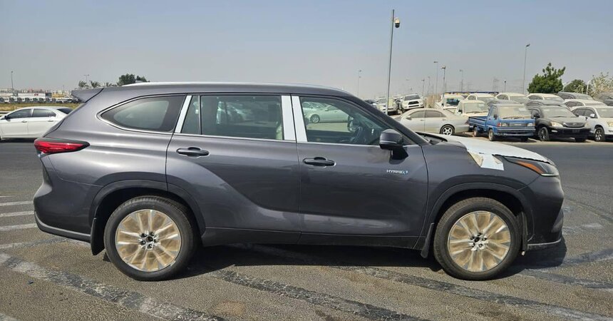 TOYOTA HIGHLANDER HYBRID LIMITED 2023 