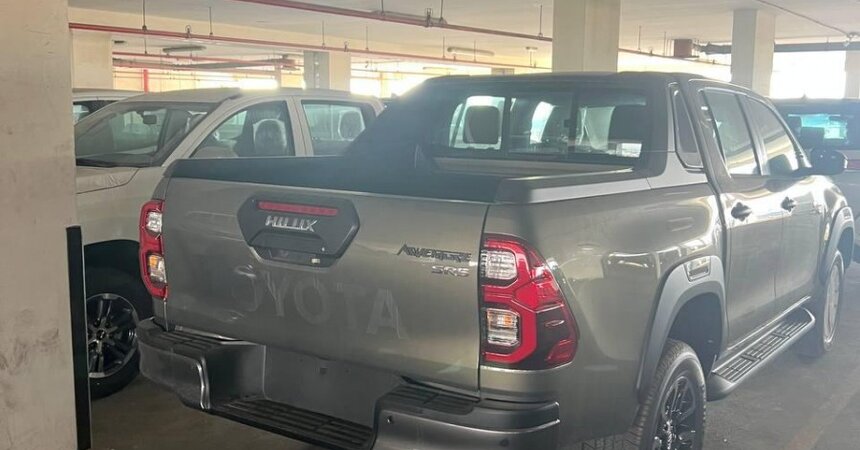 TOYOTA HILUX 4.0 ADVANTURE