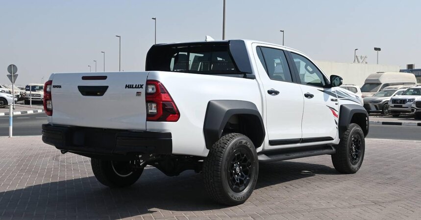 TOYOTA HILUX GR 4.0L PETROL