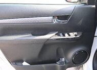 TOYOTA HILUX GR 4.0L PETROL