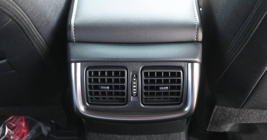 TOYOTA HILUX GR 4.0L PETROL