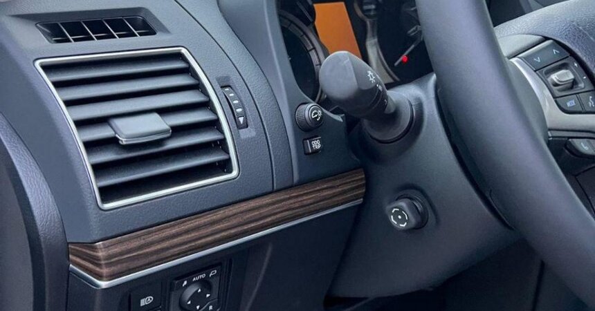 TOYOTA PRADO TDSL 2.8 EUROPE SPECS TOP RANGE WITH HEIGHT CONTROL 2023