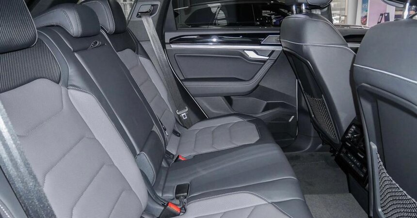 VW TOUAREG V6 TDSL FULL 2023 EUROPE SPECS 